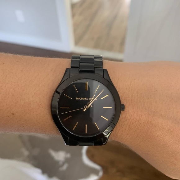 Michael Kors Watch - Picture 5 of 6